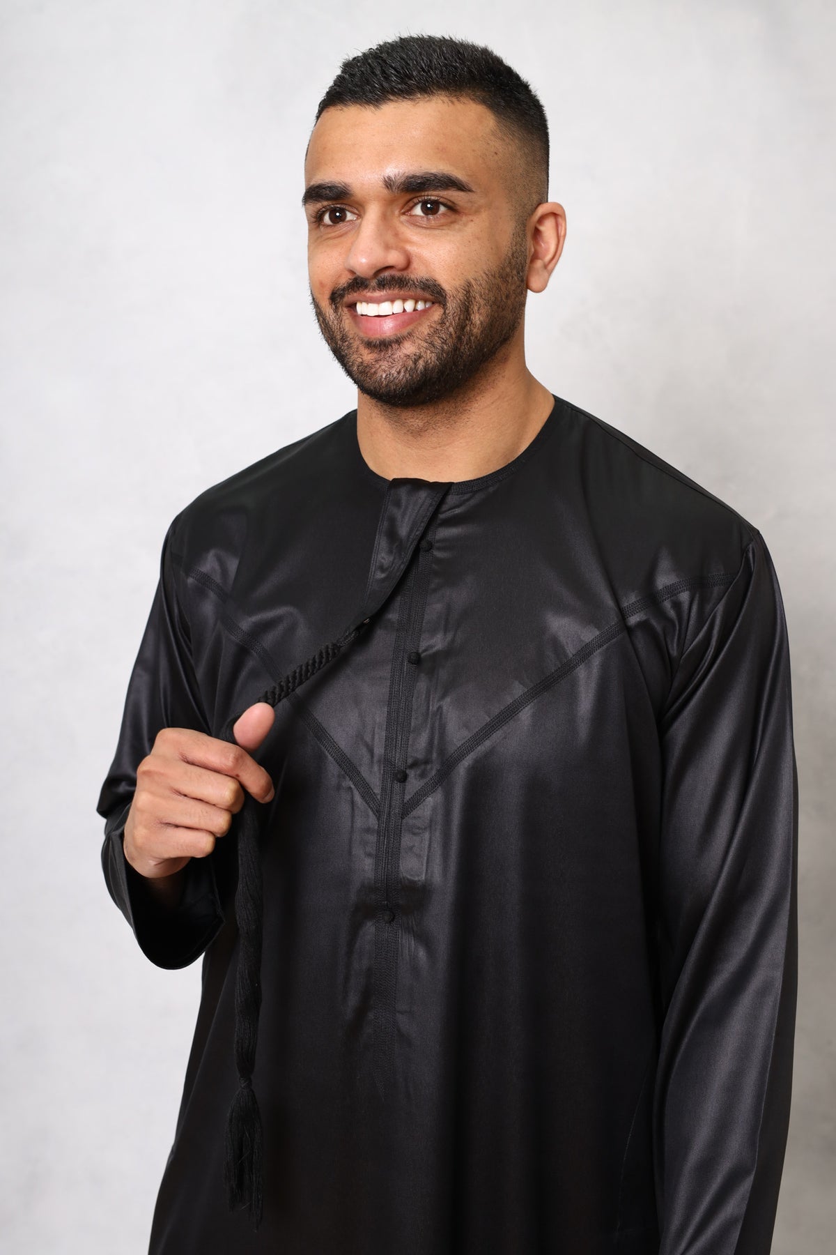 Emirati Black Thobe